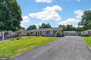 1023 S Hoga Road S, Sterling, VA 20164 - Photo 26