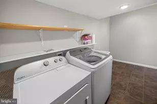 1023 S Hoga Road S, Sterling, VA 20164 - Photo 24