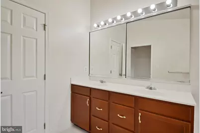 22529 Welborne Manor Square, Ashburn, VA 20148 - Photo 16