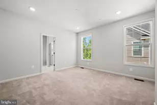 23275 Milltown Knoll Square, Ashburn, VA 20148 - Photo 28