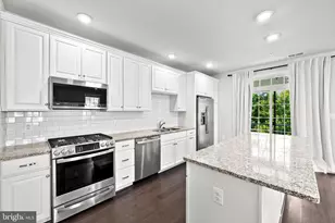 23275 Milltown Knoll Square, Ashburn, VA 20148 - Photo 20