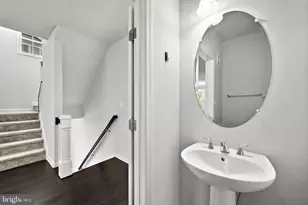 23275 Milltown Knoll Square, Ashburn, VA 20148 - Photo 8