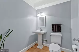 25496 Heathfield Cir, Chantilly, VA 20152 - Photo 34
