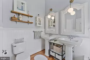25496 Heathfield Cir, Chantilly, VA 20152 - Photo 20