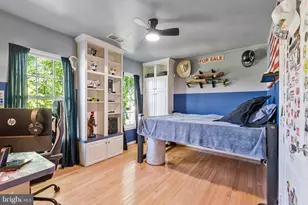 25496 Heathfield Cir, Chantilly, VA 20152 - Photo 24