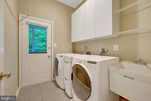 47165 Timberland Pl, Sterling, VA 20165 - Photo 20