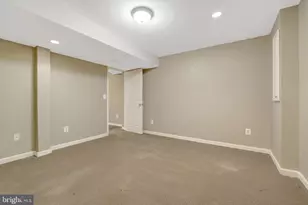 47165 Timberland Pl, Sterling, VA 20165 - Photo 52