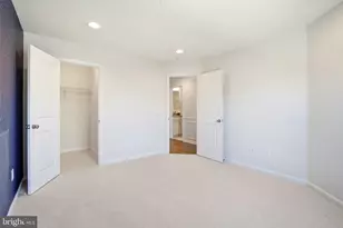 23489 Epperson Square, Brambleton, VA 20148 - Photo 60