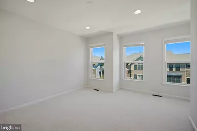 23489 Epperson Square, Brambleton, VA 20148 - Photo 10