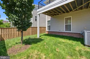 23489 Epperson Square, Brambleton, VA 20148 - Photo 96