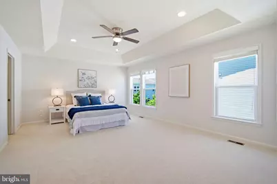 23489 Epperson Square, Brambleton, VA 20148 - Photo 8