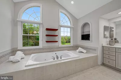 43079 Lago Gallerie Court, Ashburn, VA 20148 - Photo 76