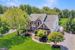 43079 Lago Gallerie Ct, Ashburn, VA 20148 - Photo 2