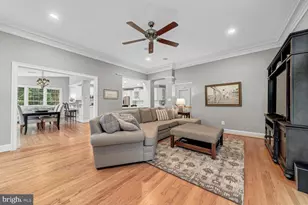 43079 Lago Gallerie Ct, Ashburn, VA 20148 - Photo 58