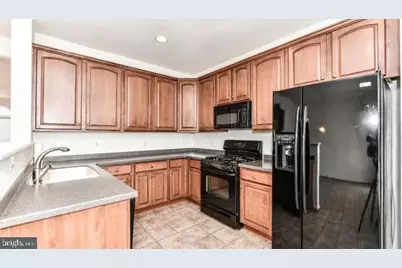 21759 Ladyslipper Square, Ashburn, VA 20147 - Photo 10