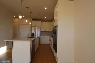 22383 Roanoke Rise Terrace, Ashburn, VA 20148 - Photo 10