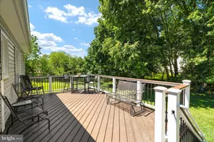 210 S Hughes St, Hamilton, VA 20158 - Photo 14