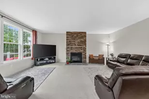 1904 Belleville Dr NE, Leesburg, VA 20176 - Photo 16