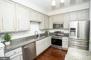 25193 Destination Square, Aldie, VA 20105 - Photo 20
