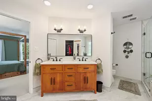 42860 Nashua St, Ashburn, VA 20147 - Photo 32