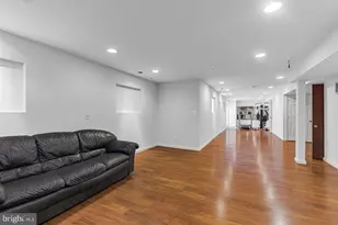 22561 Howardsville Woods Ct, Ashburn, VA 20148 - Photo 52