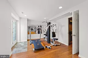 22561 Howardsville Woods Ct, Ashburn, VA 20148 - Photo 48
