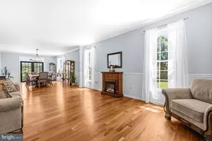 16050 Hamilton Station Rd, Waterford, VA 20197 - Photo 4