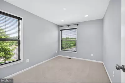 23387 Epperson Square, Brambleton, VA 20148 - Photo 40