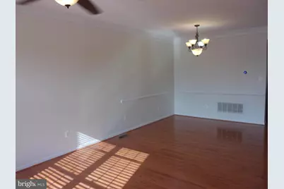 25929 Kirkwood Square, Chantilly, VA 20152 - Photo 12