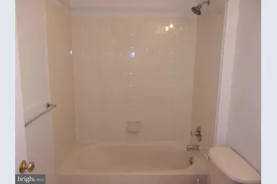 25929 Kirkwood Square, Chantilly, VA 20152 - Photo 30