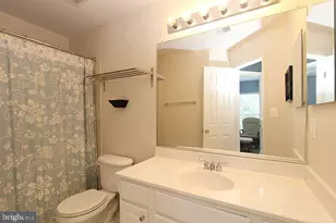 44269 Cornish Ln, Ashburn, VA 20147 - Photo 12