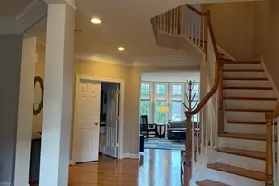 612 Greysands Ln, Purcellville, VA 20132 - Photo 2