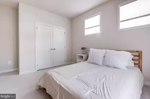43414 Grandmoore St, Ashburn, VA 20148 - Photo 30