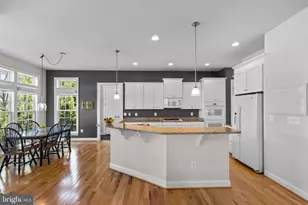 18585 Montague Pl, Purcellville, VA 20132 - Photo 10