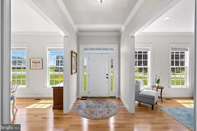 18585 Montague Place, Purcellville, VA 20132 - Photo 2