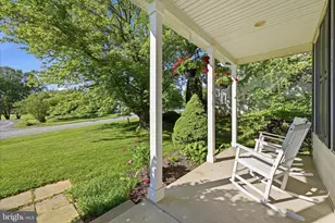 12278 Sedgeway Ln, Lovettsville, VA 20180 - Photo 8