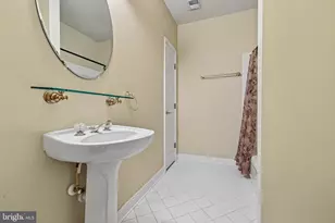 19879 Mellon Cir, Ashburn, VA 20147 - Photo 54
