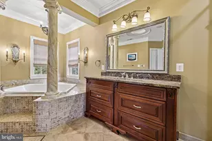 19879 Mellon Cir, Ashburn, VA 20147 - Photo 44