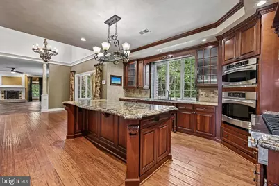19879 Mellon Circle, Ashburn, VA 20147 - Photo 8