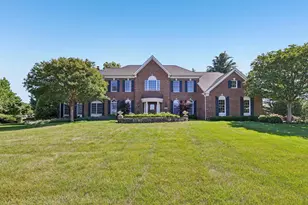 19879 Mellon Cir, Ashburn, VA 20147 - Photo 1