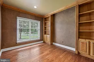 19879 Mellon Cir, Ashburn, VA 20147 - Photo 26