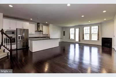42524 Benfold Square, Brambleton, VA 20148 - Photo 10