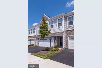 42524 Benfold Square, Brambleton, VA 20148 - Photo 4