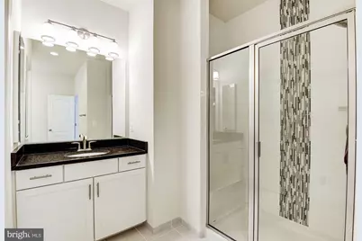 42524 Benfold Square, Brambleton, VA 20148 - Photo 32