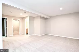 43195 Gatwick Square, Ashburn, VA 20147 - Photo 24