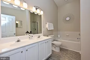43195 Gatwick Square, Ashburn, VA 20147 - Photo 18