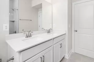 20816 Cloongee Ter, Dulles, VA 20166 - Photo 24