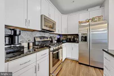 43491 Town Gate Square, Chantilly, VA 20152 - Photo 16