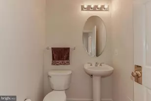 22616 Welborne Manor Square, Ashburn, VA 20148 - Photo 14