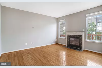 22616 Welborne Manor Square, Ashburn, VA 20148 - Photo 12